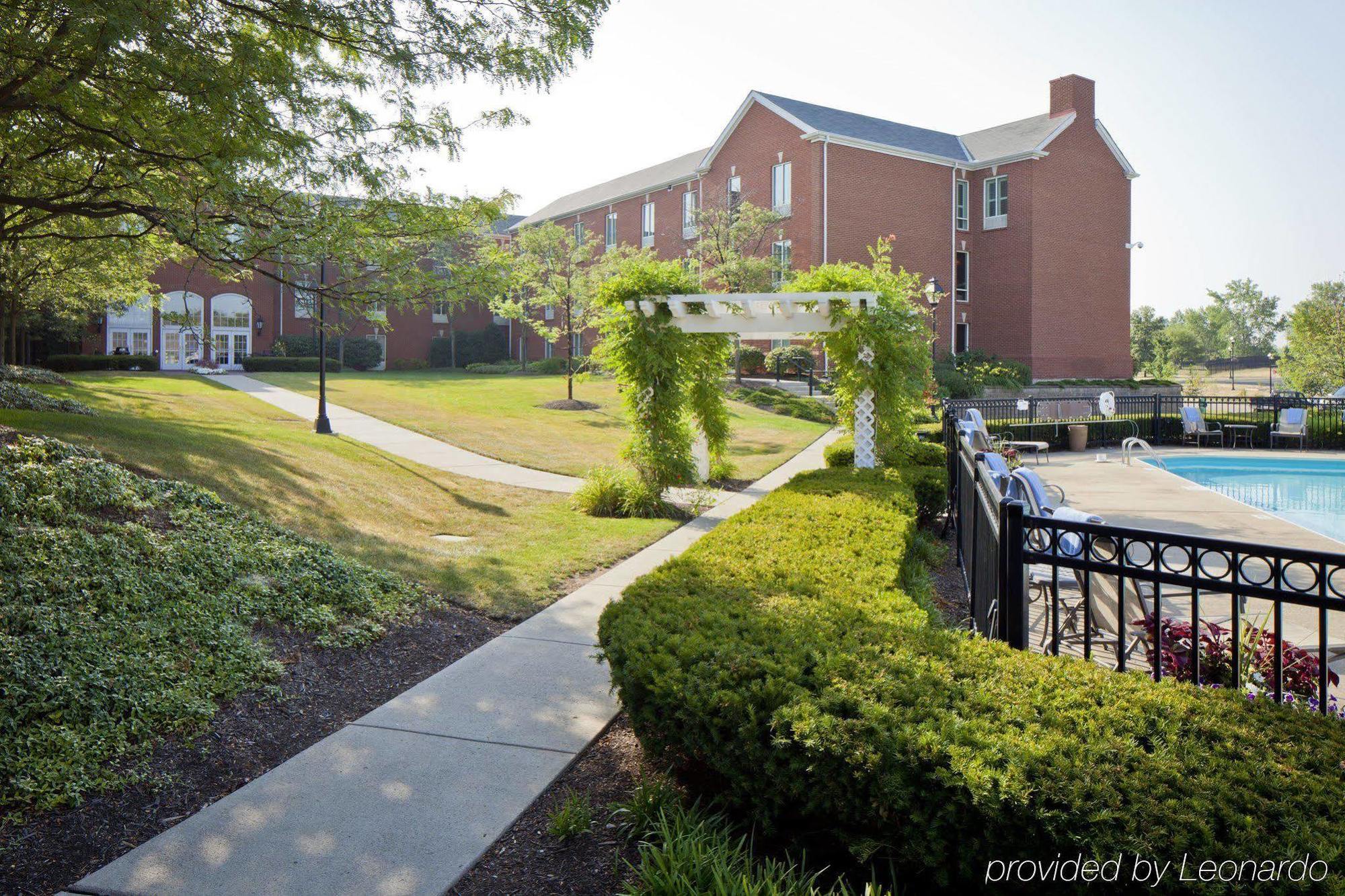 Nationwide Hotel And Conference Center Flint Exterior photo