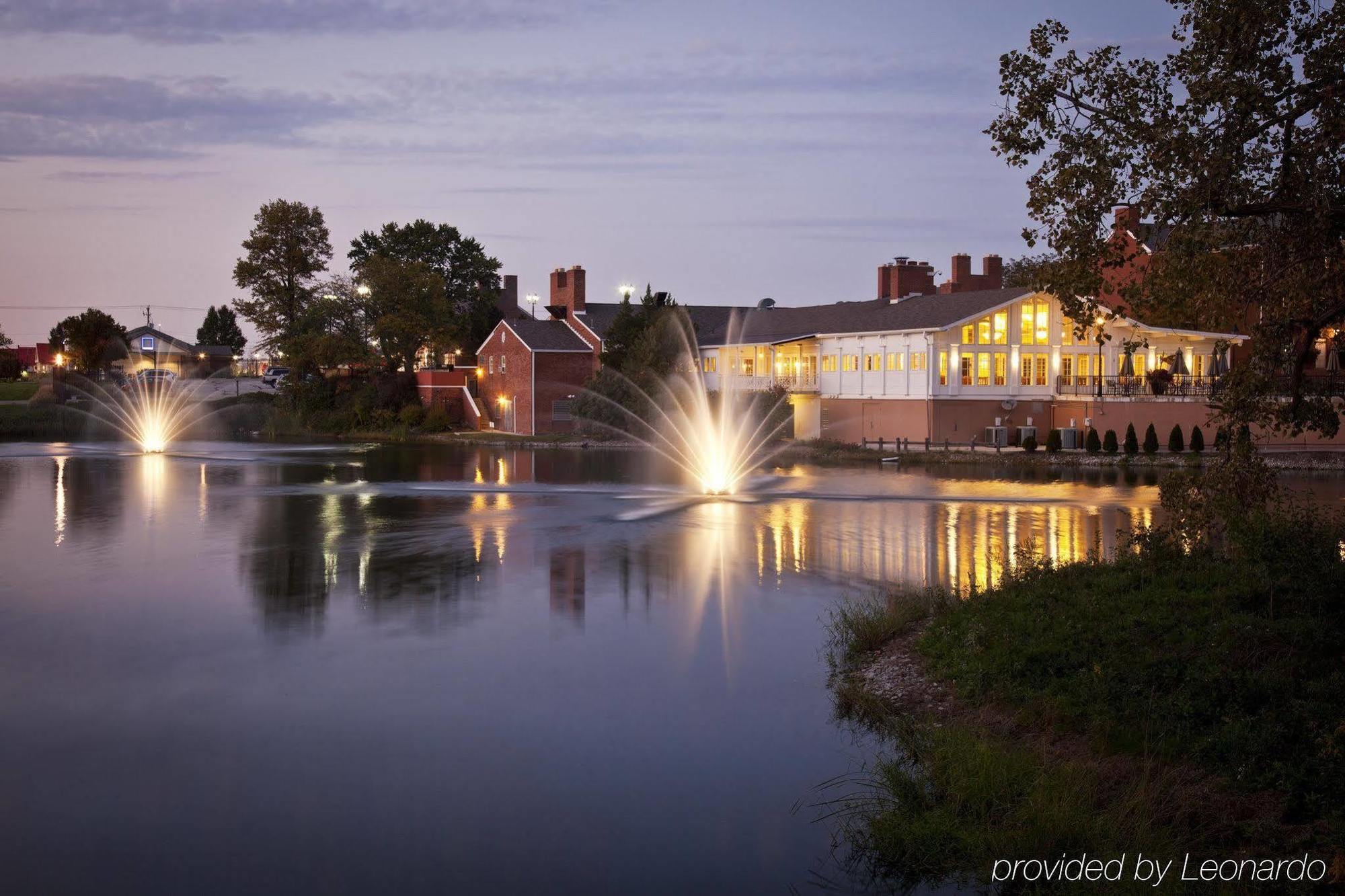 Nationwide Hotel And Conference Center Flint Exterior photo