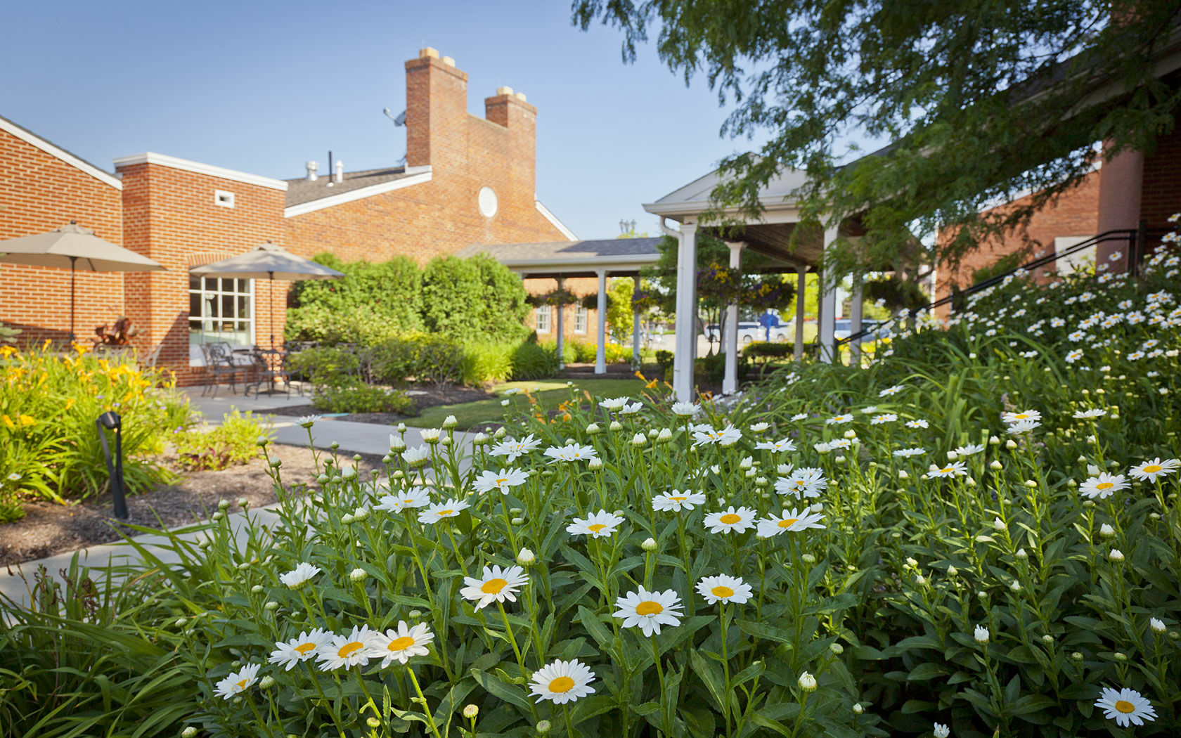 Nationwide Hotel And Conference Center Flint Exterior photo